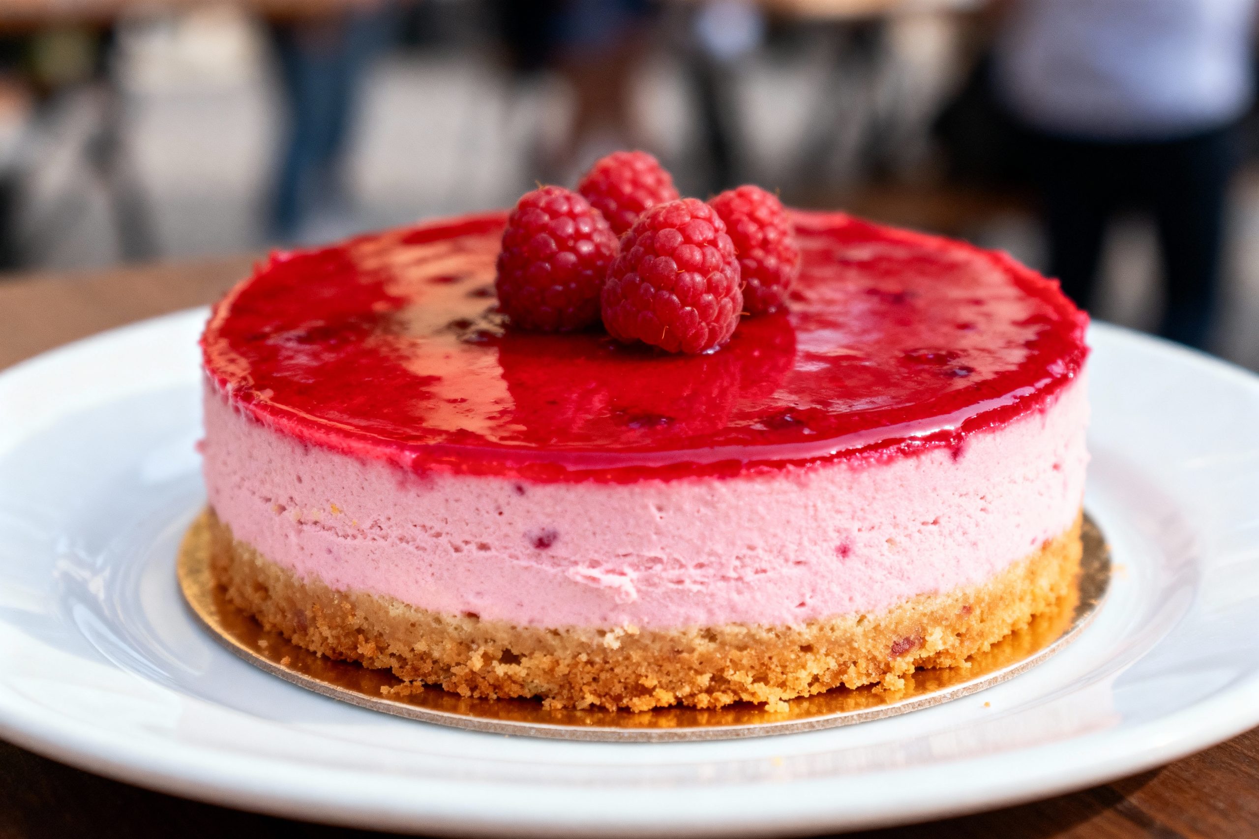 pexels-michal-pech-213601-757318 (1) entremets à la framboise
