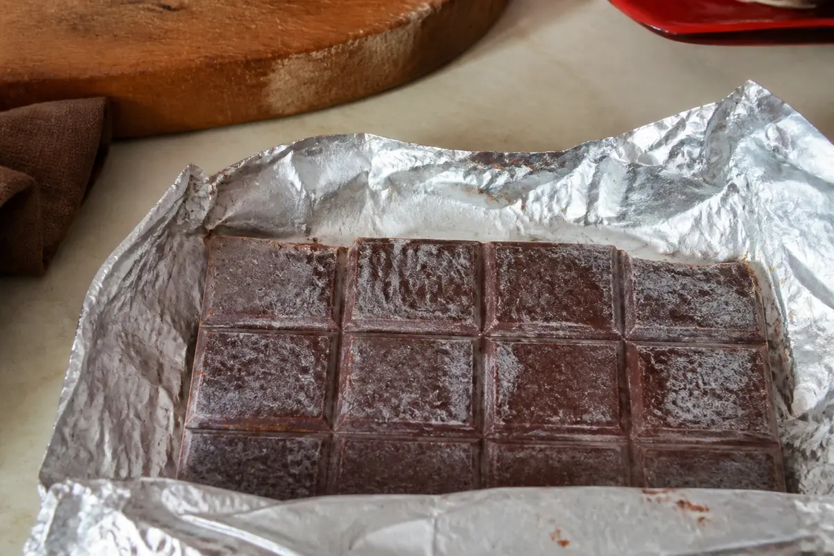 Chocolat périmé : Peut-on vraiment le manger sans risque ?